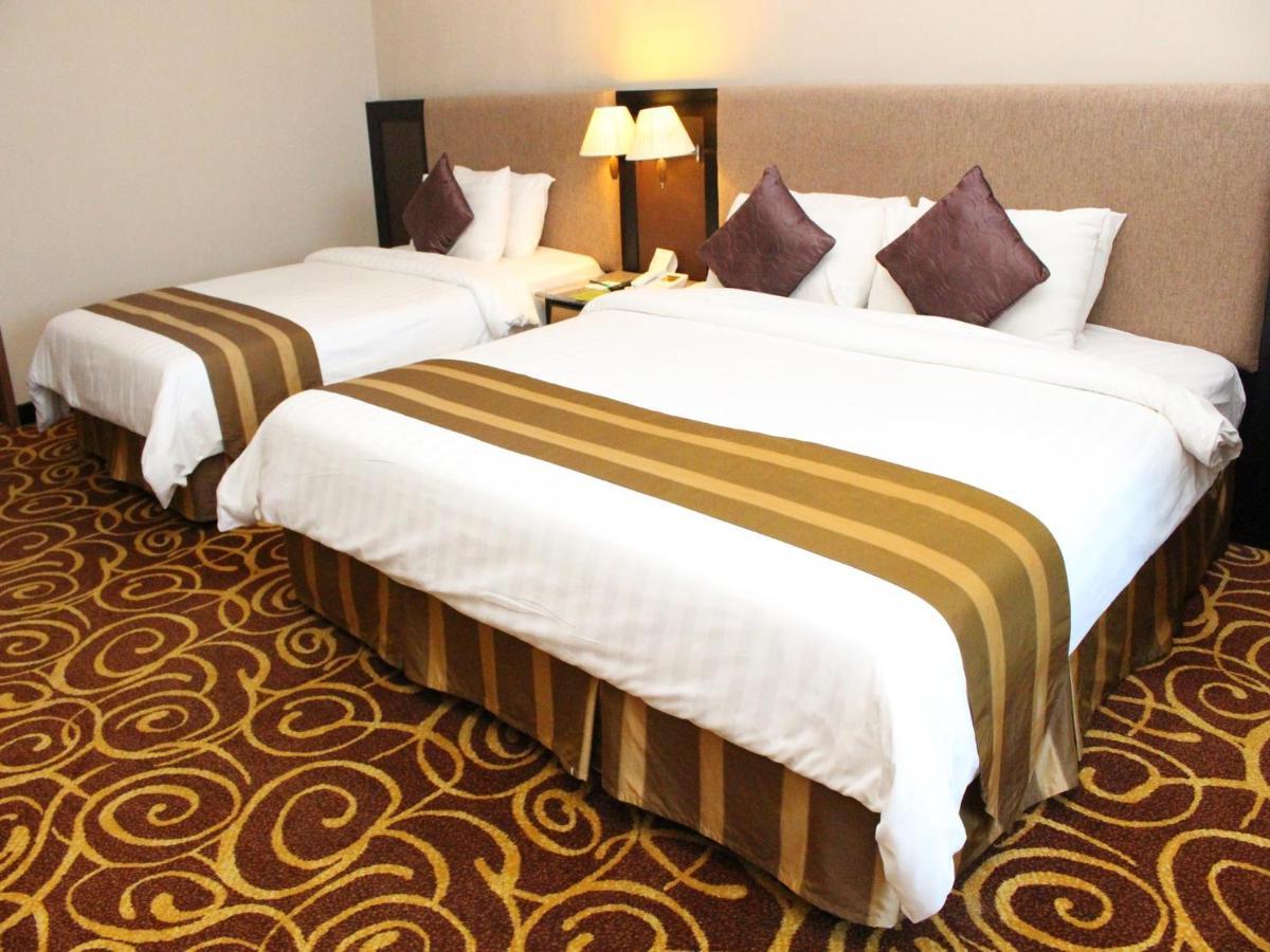 Mega Hotel Miri Ngoại thất bức ảnh