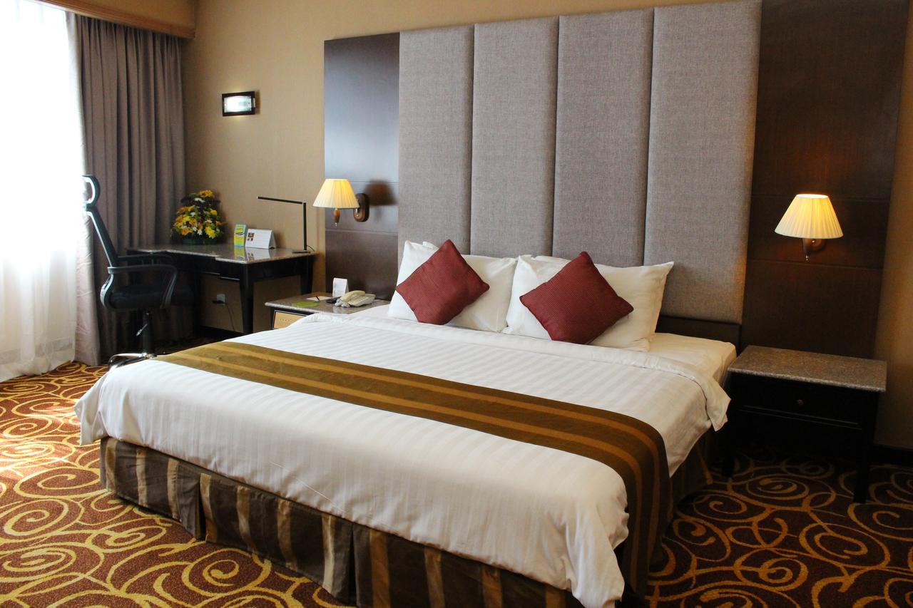 Mega Hotel Miri Ngoại thất bức ảnh