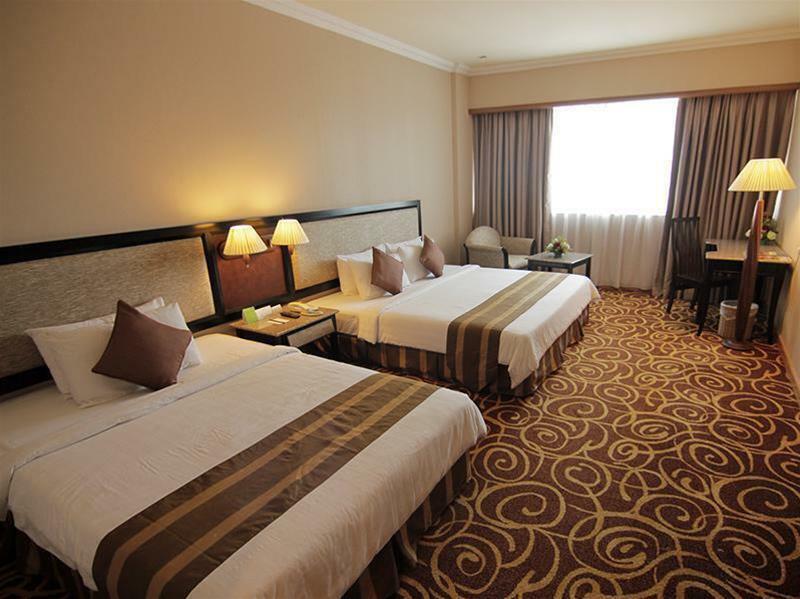 Mega Hotel Miri Ngoại thất bức ảnh